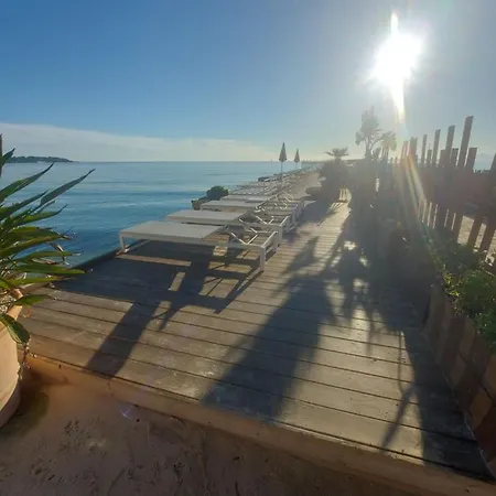 Juan Les Pins Piscine Et A 200m アパート *